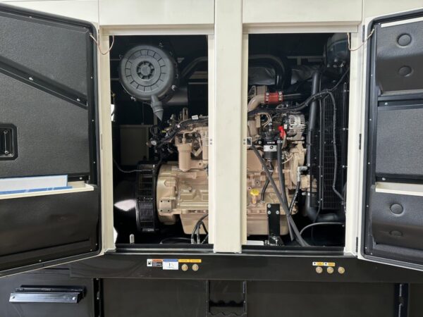 John Deere 4045HFG09 Diesel Engine Powered Generator 3 Phases 132KVA Stand By - Image 3